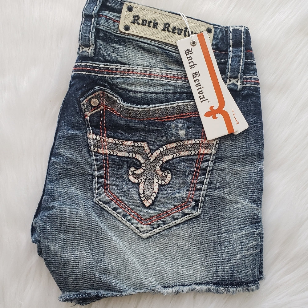 BRAND NEW WITH TAGS Rock Revival "Windie" Shorts